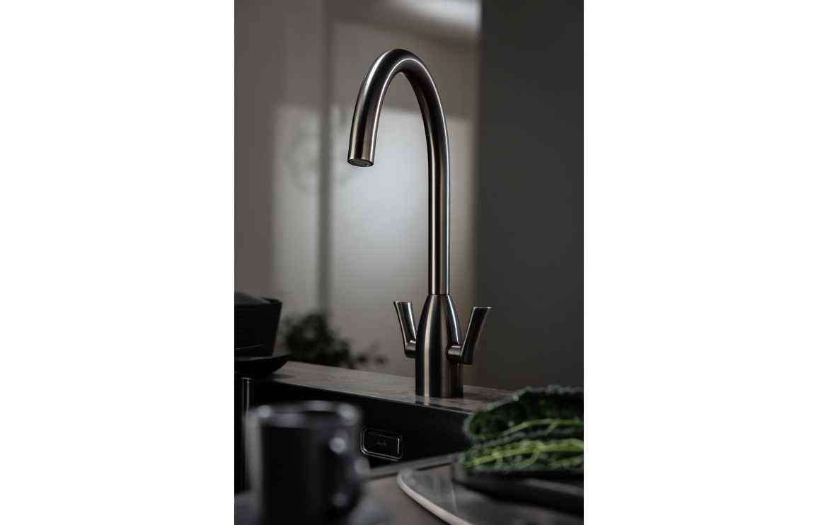 Abode Airo Monobloc Mixer Tap - Gun Metal AT2211
